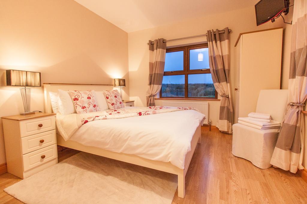 Bed and Breakfast Achill Water'S Edge Doogort Zewnętrze zdjęcie